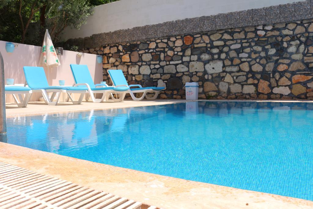 Arya Hotel Çeşme Oda fotoğraf