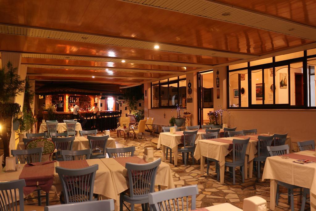 Arya Hotel Çeşme Dış mekan fotoğraf