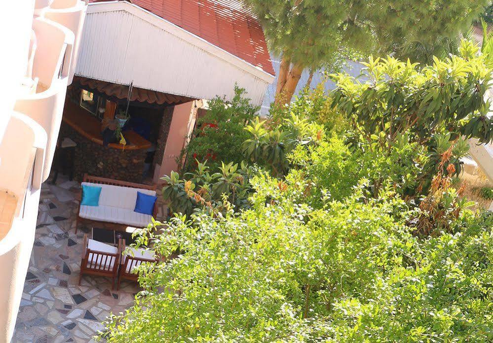 Arya Hotel Çeşme Dış mekan fotoğraf